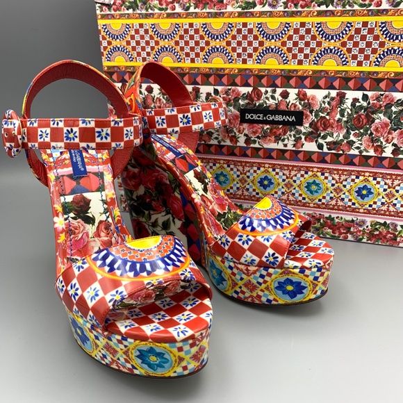 ⚡️SOLD! NIB DOLCE & GABBANA Majolica Wedges Sandal - Picture 3 of 8